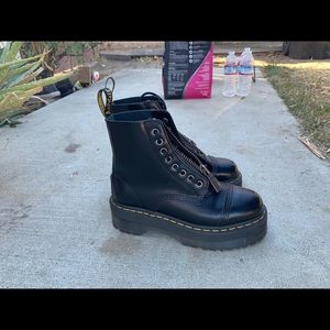 Smooth Sinclair Boots